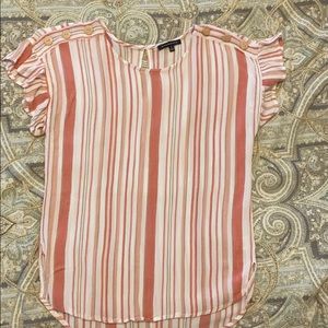 Super cute Flaunt boutique striped tee